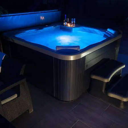 Garden Lux Apartment Hajduszoboszlo